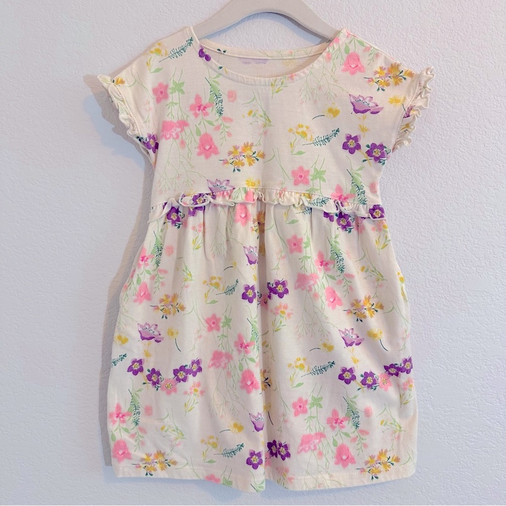 Bundle of 2 Flower Pattern Dresses: Emma’s Garden and Wonder Nation. Siz… - Picture 11 of 14